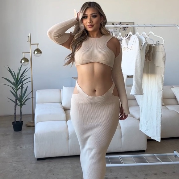 PrettyLittleThing Cut Out Sweater Dress Set oatmeal beige - Picture 2 of 4